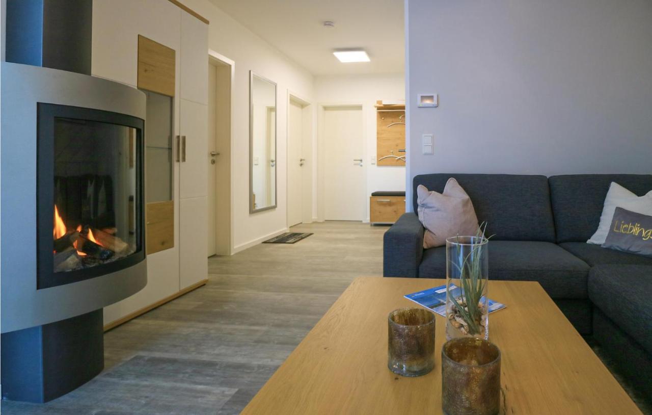 2 Bedroom Cozy Apartment In Рехлин Экстерьер фото