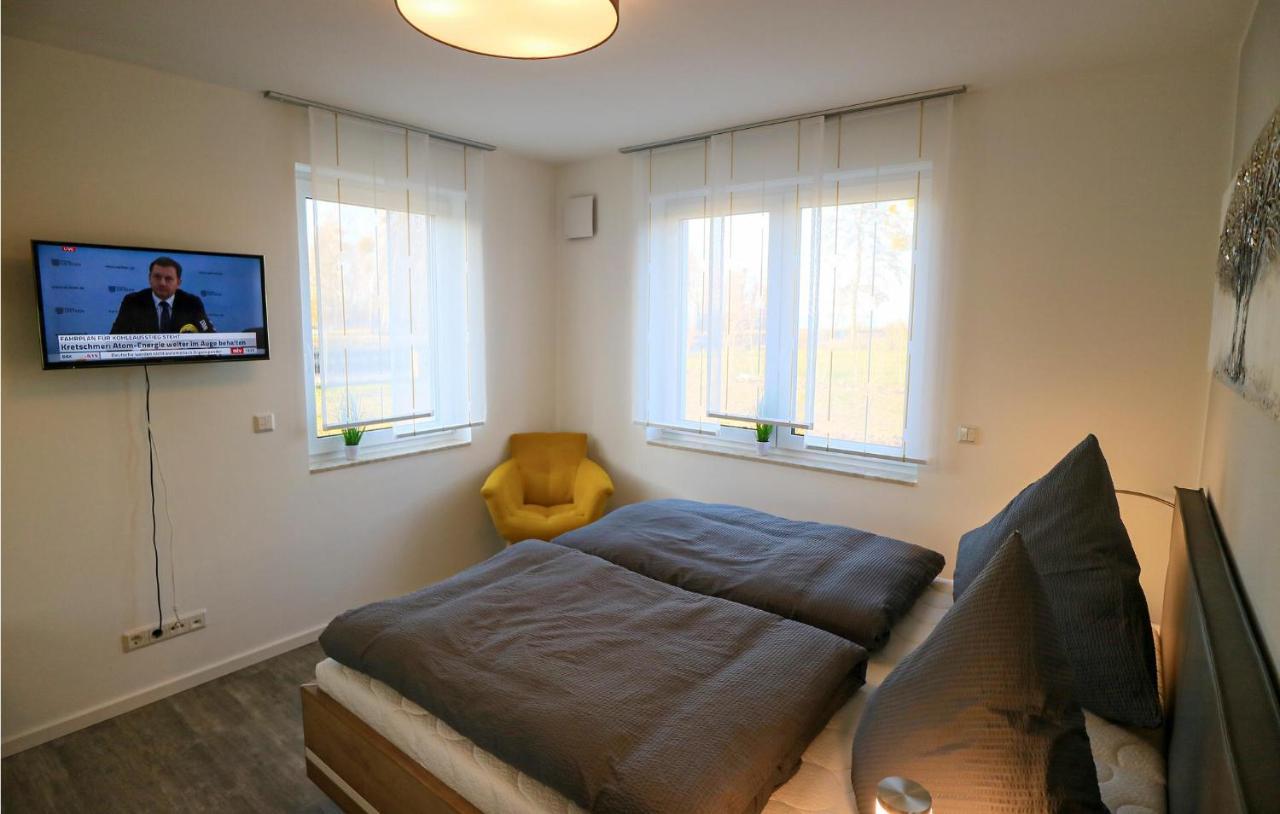 2 Bedroom Cozy Apartment In Рехлин Экстерьер фото