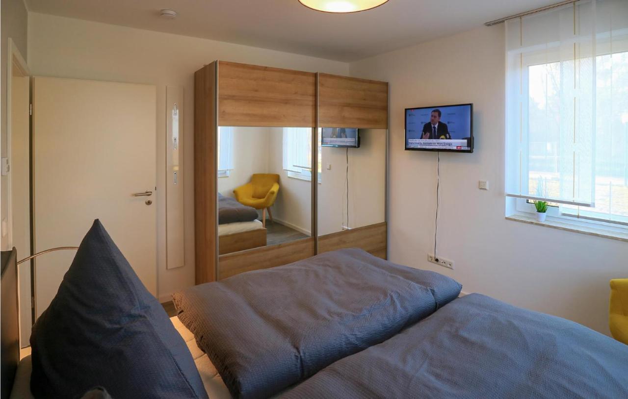2 Bedroom Cozy Apartment In Рехлин Экстерьер фото