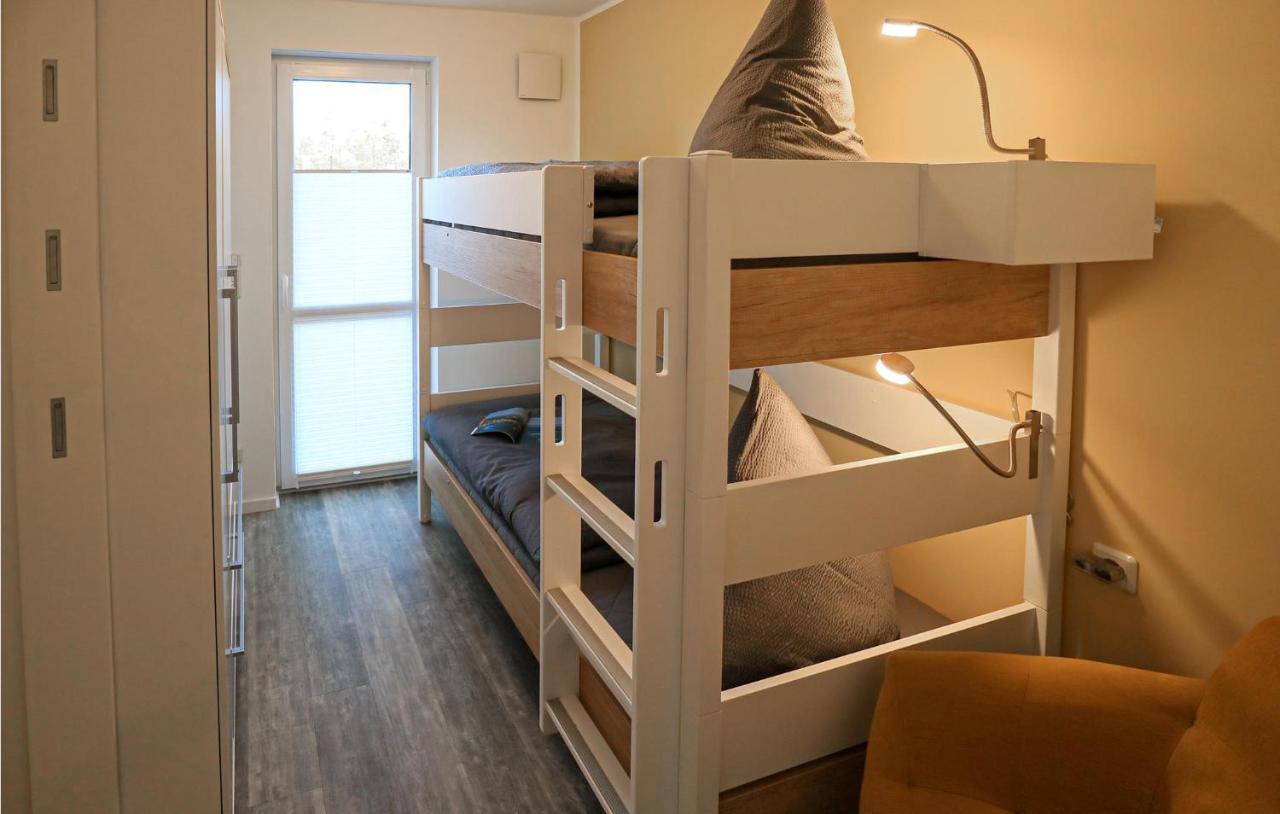 2 Bedroom Cozy Apartment In Рехлин Экстерьер фото