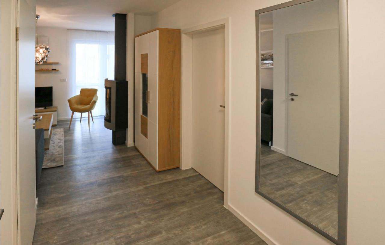 2 Bedroom Cozy Apartment In Рехлин Экстерьер фото
