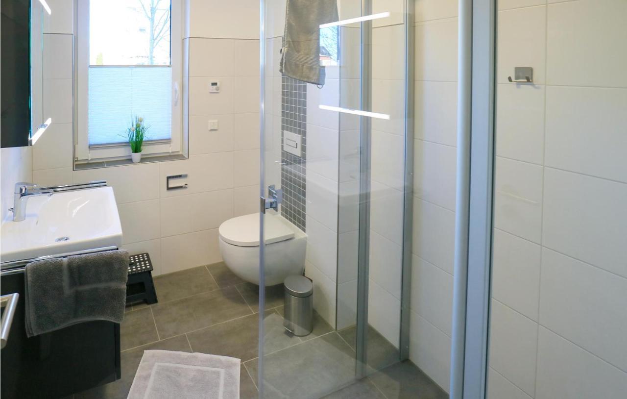 2 Bedroom Cozy Apartment In Рехлин Экстерьер фото